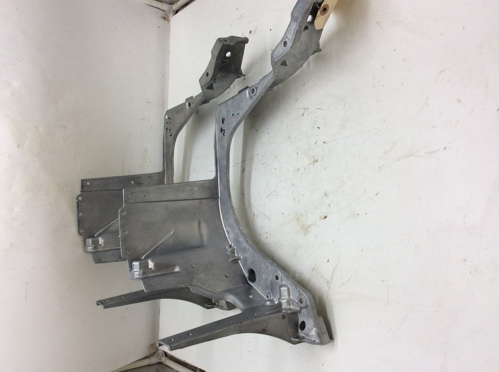 2023 Ski-Doo MEMBER ASSY - Image 3