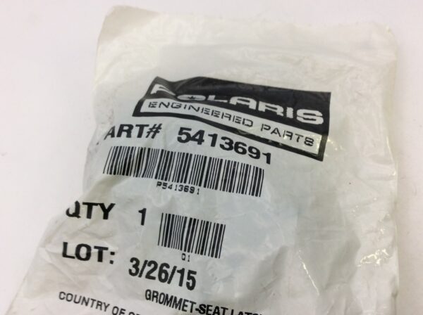2009 Polaris Grommet, Seat Latch