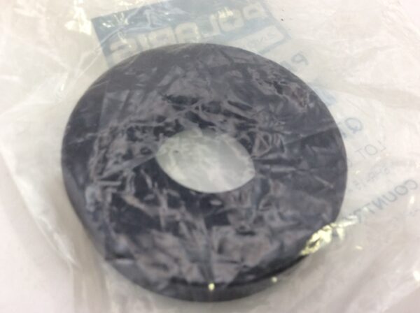 2017 Polaris Washer, Rubber - Image 2