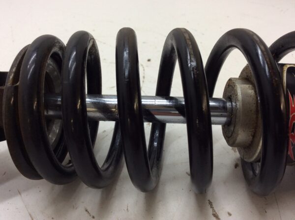 2002 Polaris Center Track Shock - Image 2
