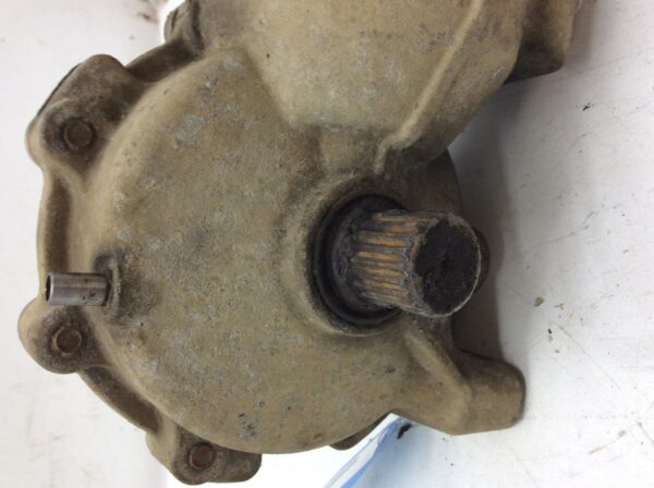 2001 Polaris FRONT GEARCASE - Image 4