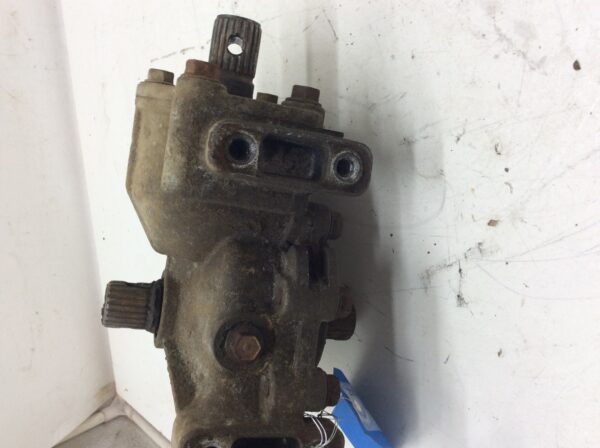 2001 Polaris FRONT GEARCASE - Image 5