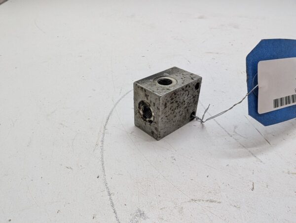 1999 Polaris Brake Line Cross Fitting - Image 5
