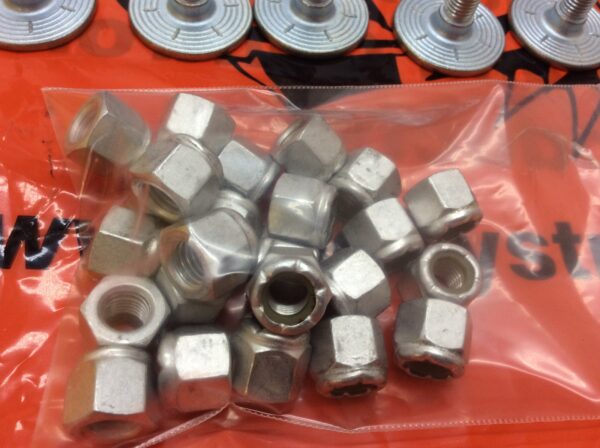 WOODYS GRAND MASTER SILVER STUDS 1.575" 24/PK - Image 4