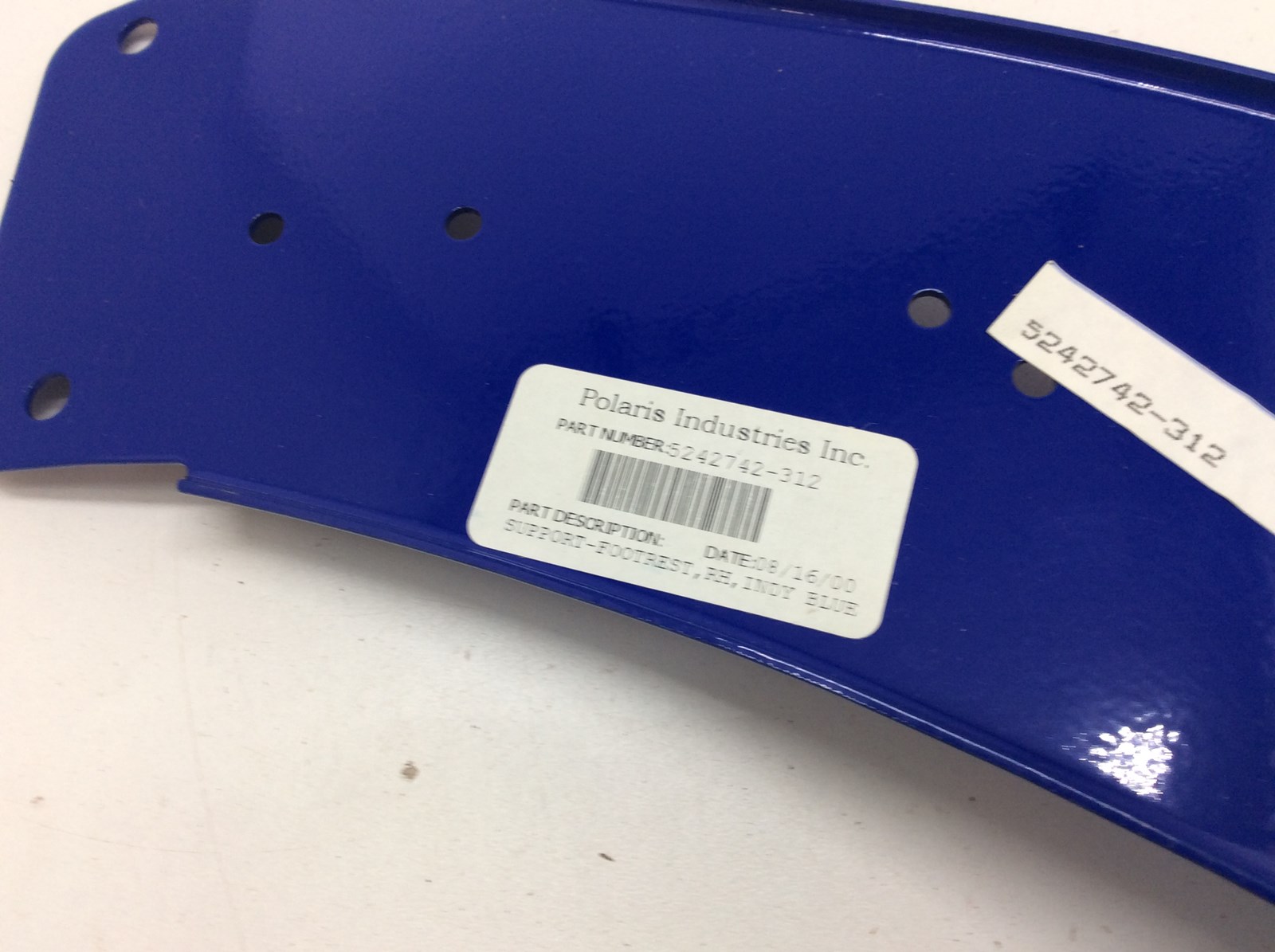 2001 Polaris FOOTREST SUPPORT RIGHT - Image 2