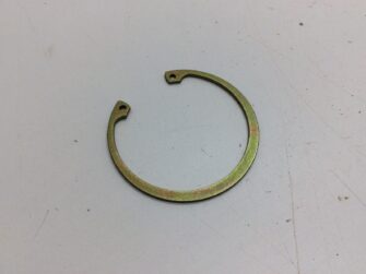 2002 Polaris Retaining ring internal