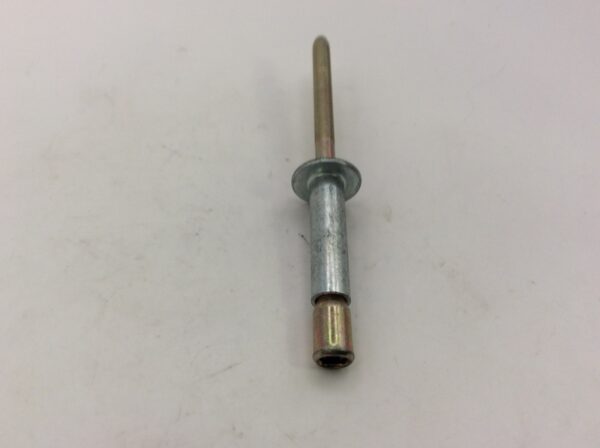 RIVET - Image 3