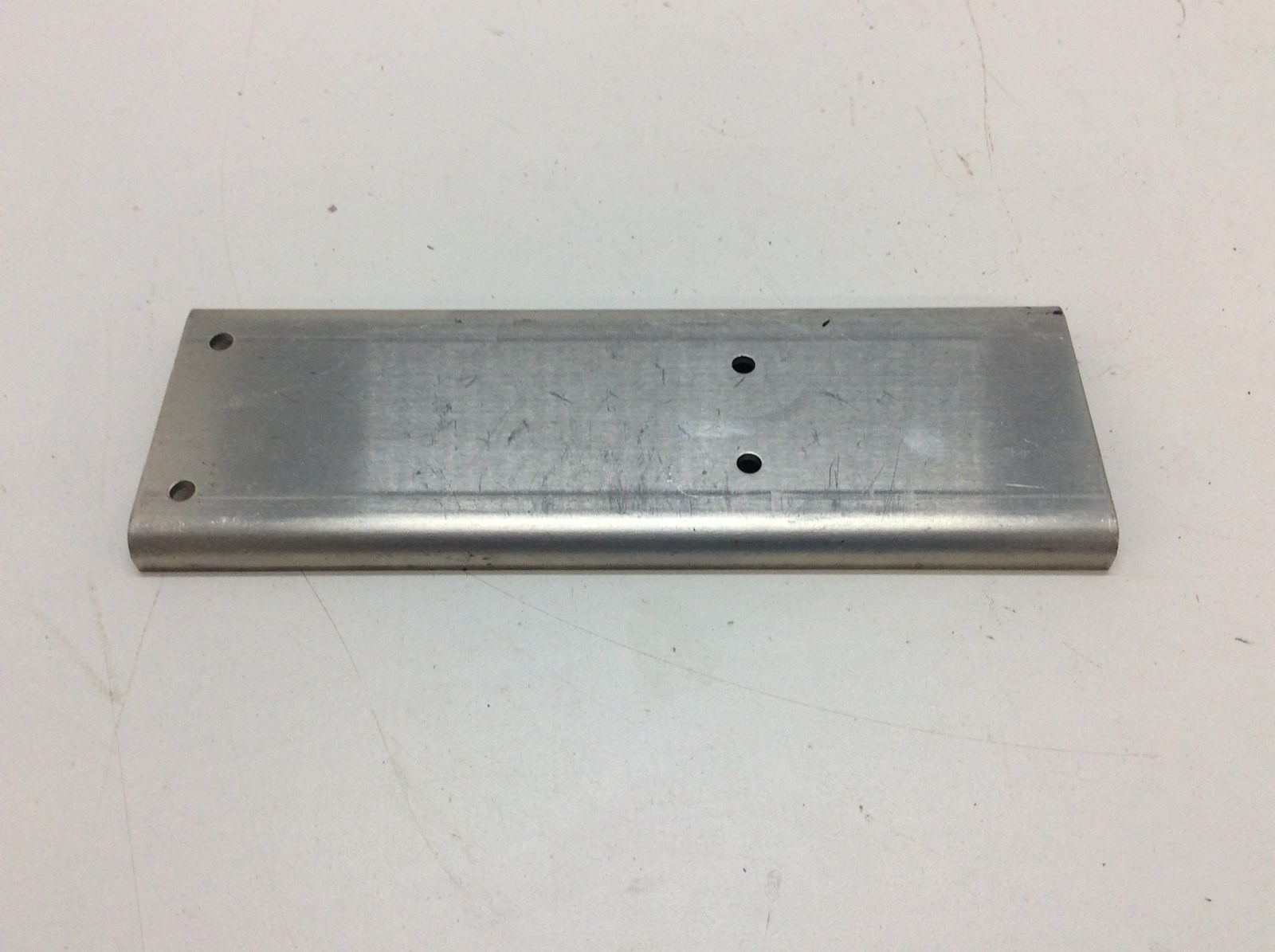 1990 Polaris FRONT BELLY PAN SUPPORT - Image 4