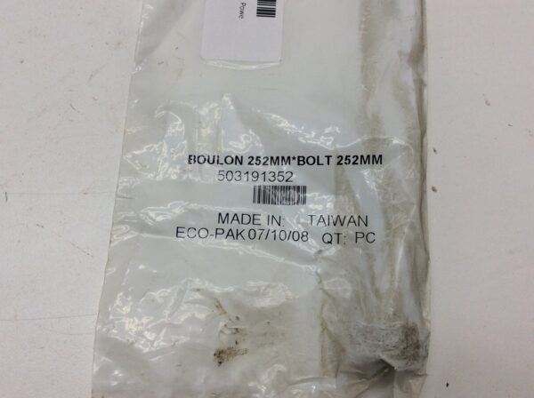2009 Ski-Doo Long Bolt 252 MM - Image 3