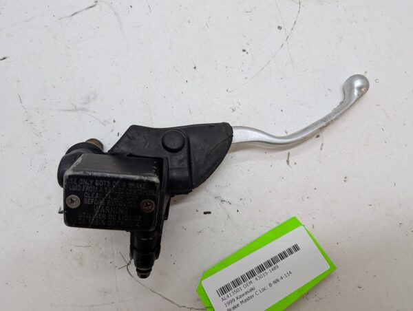 1999 Kawasaki Front Master Cylinder w Lever - Prairie 4X4 - Image 2