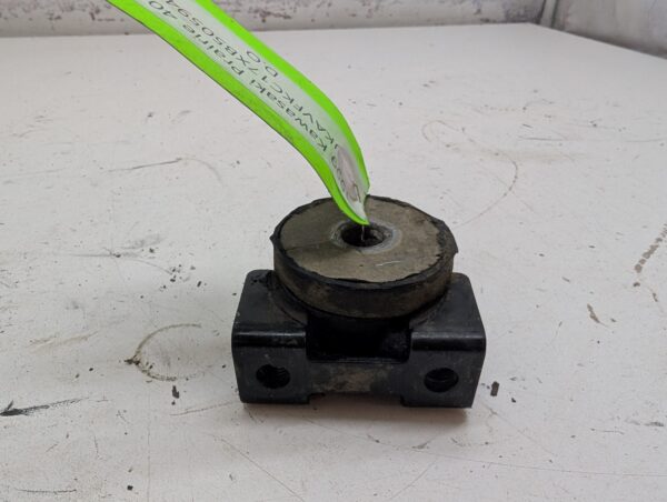 1999 Kawasaki Front Lower Motor Mount - Prairie 400 - Image 4