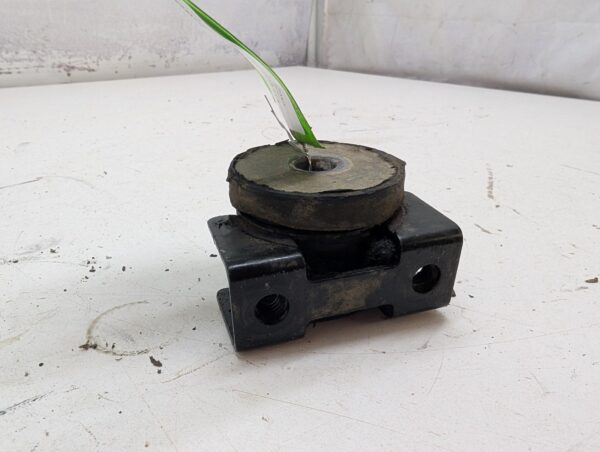 1999 Kawasaki Front Lower Motor Mount - Prairie 400 - Image 5