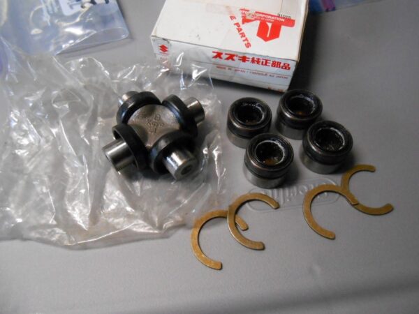 Universal Joint - Image 4