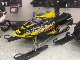 2004 Polaris Indy 340 F/C- 2034 Miles