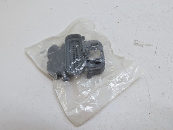 Female Terminal Housing - Image 5
