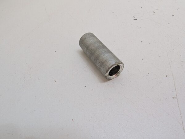 Front Arm Axle - Image 3