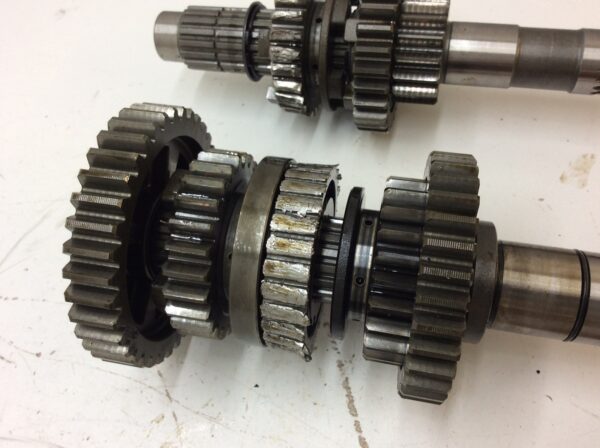 2007 Yamaha Transmission Gear Set DAMAGED  ROADLINER 1900 - Image 2