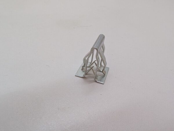 Retaining Clip - Image 2
