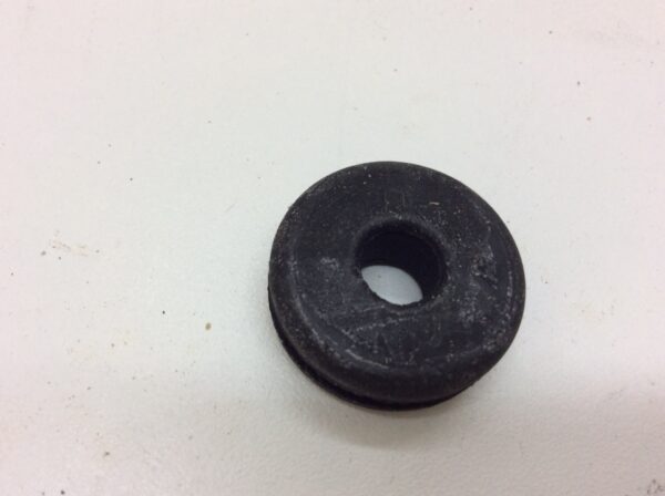GROMMET - Image 3