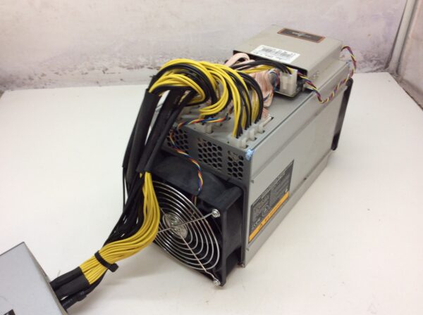 Working Bitcoin Bitmain Antminer  DR3 With Power Supply - Image 4