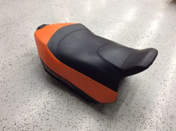 2007 Arctic Cat Seat - Image 2