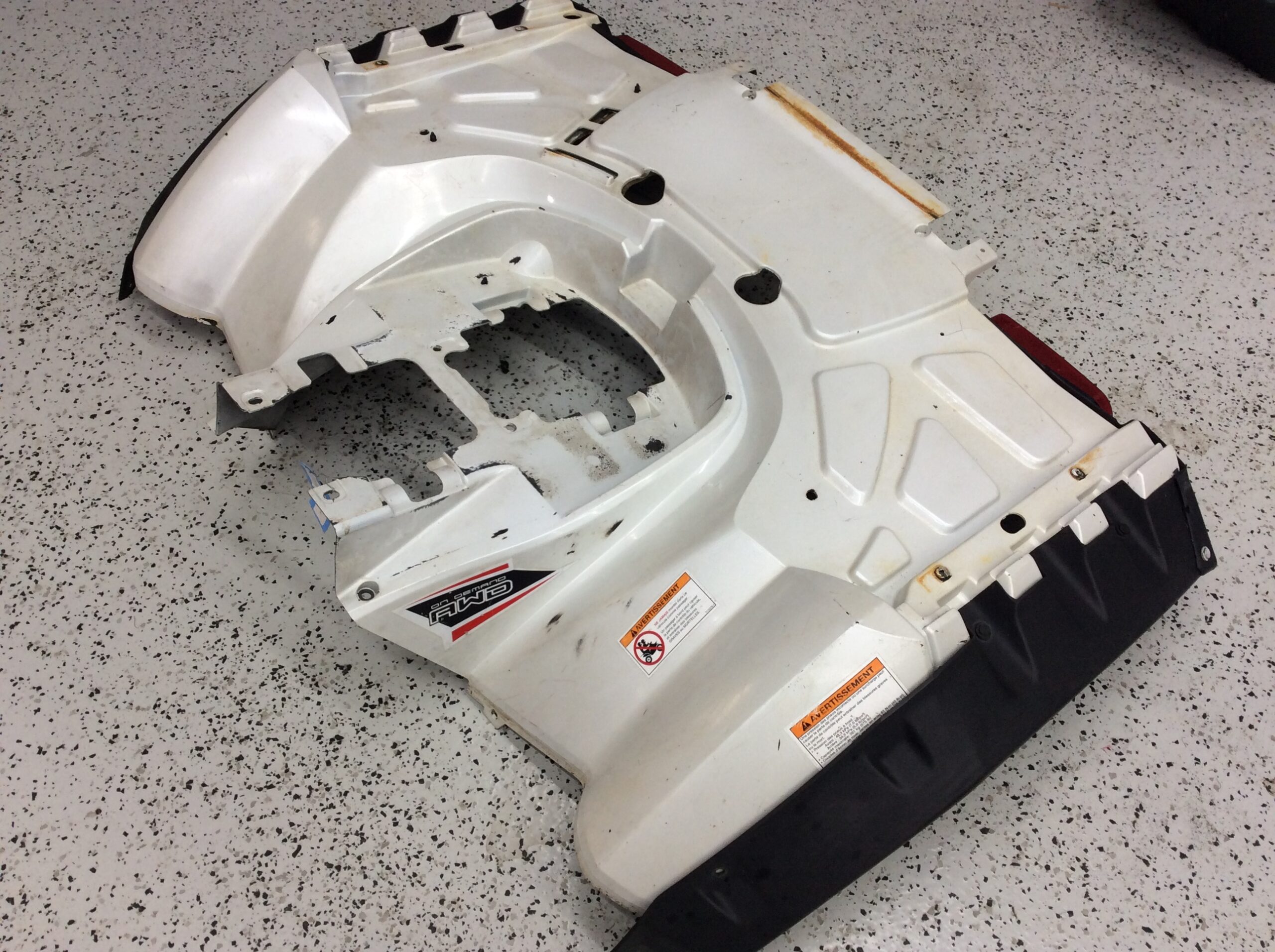 2014 Polaris Rear Fender - Image 3