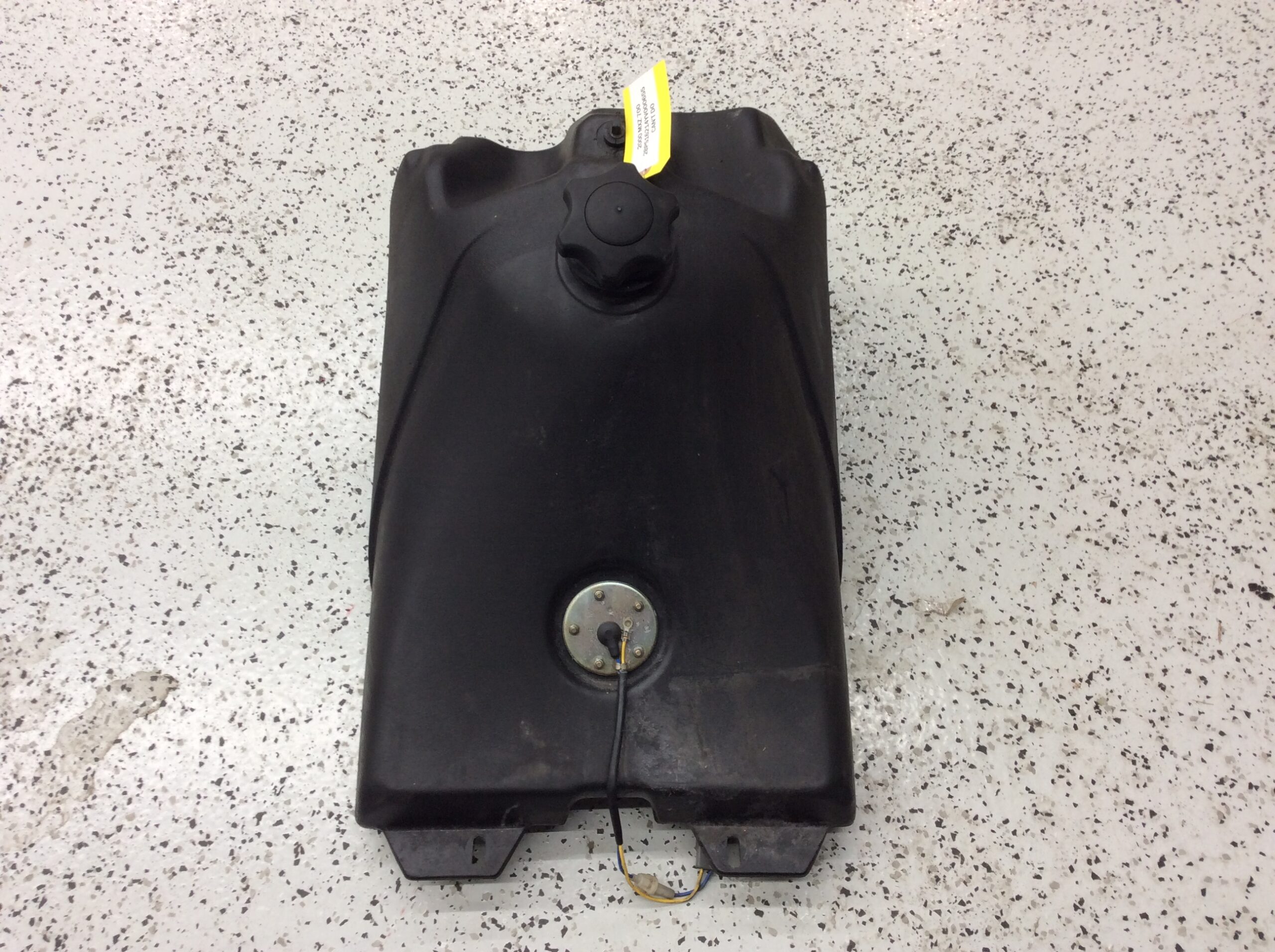 2000 Ski Doo ZX Gas Tank - Image 4