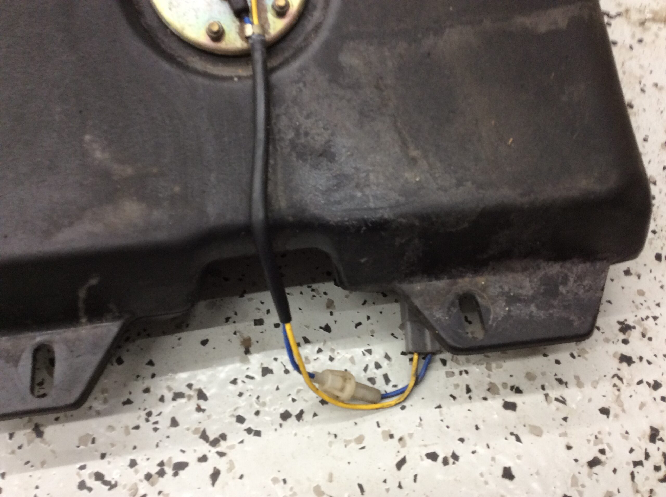 2000 Ski Doo ZX Gas Tank - Image 5