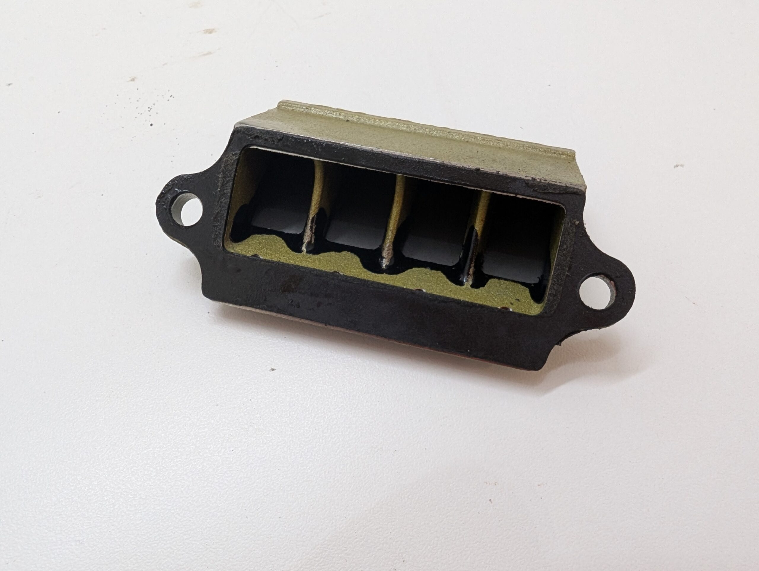 Reed Valve Assembly - Image 5