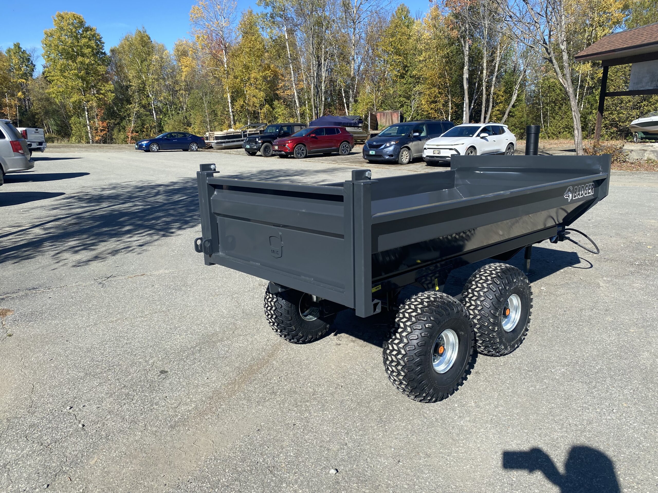 2025 MLC Badger 4X8 3 Ton Agricultural Dump Trailer- Grey - Image 6