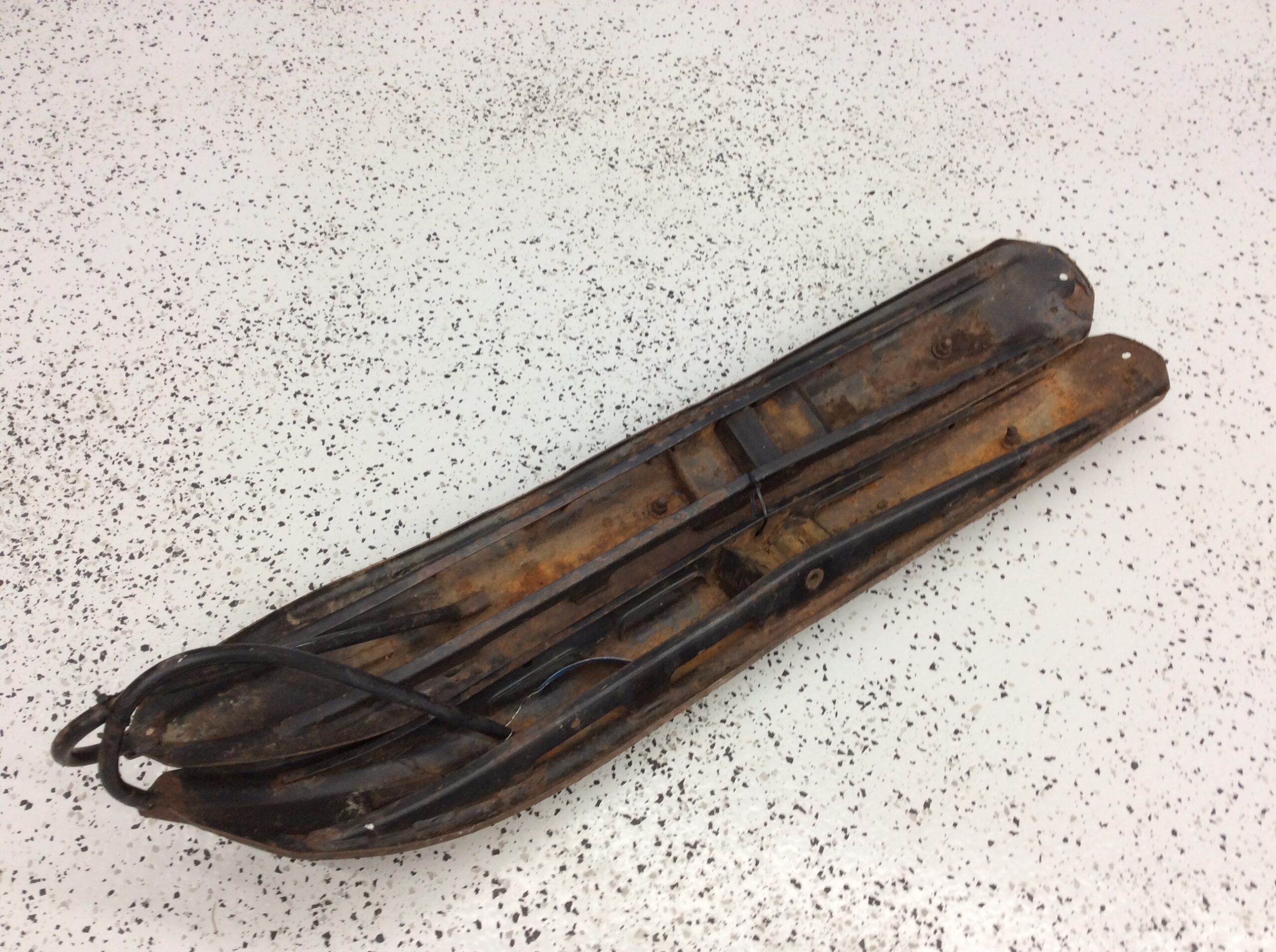 1990 Polaris Metal Skis - Image 2