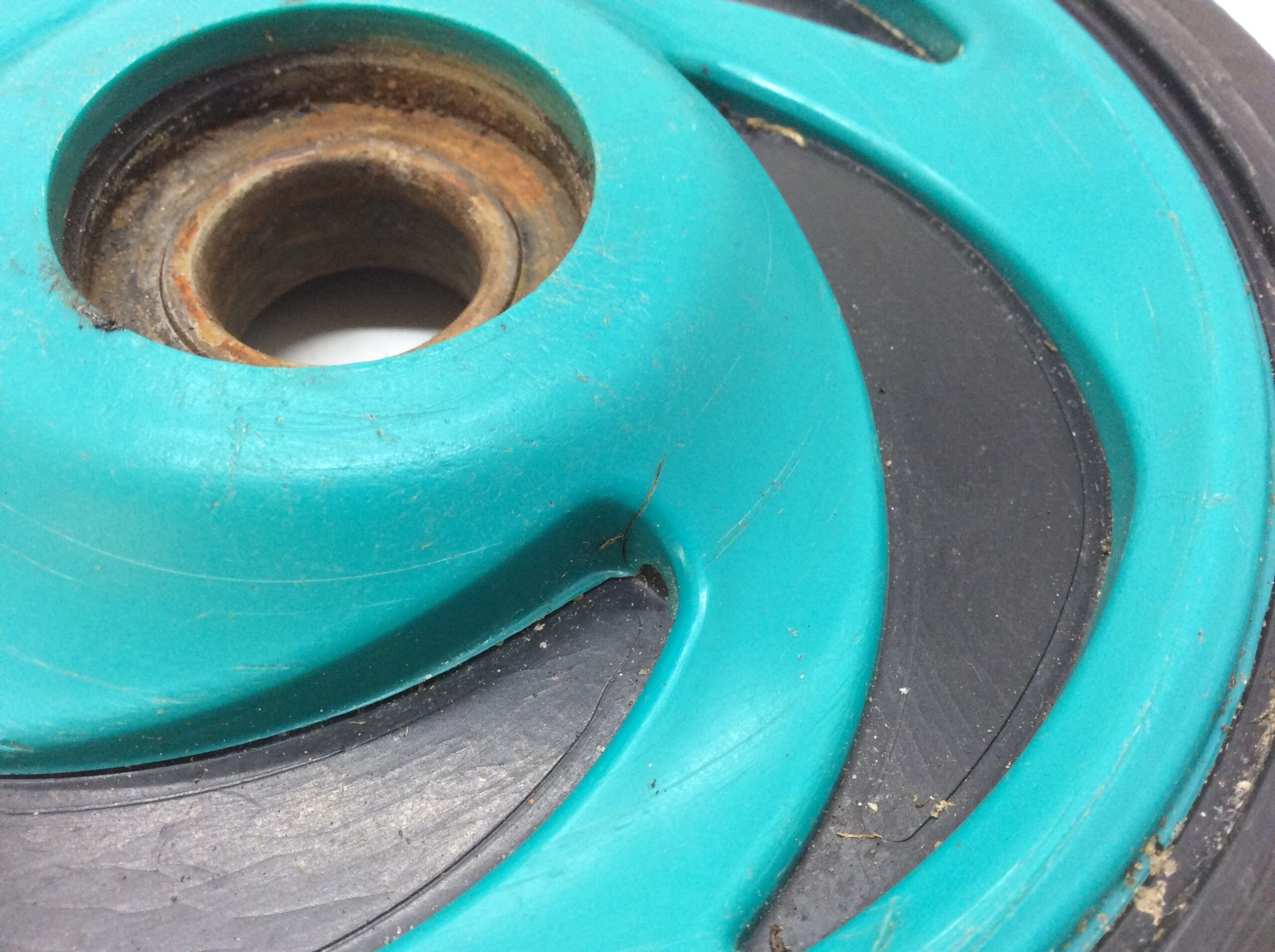 Polaris Teal Idler Wheel - Image 3
