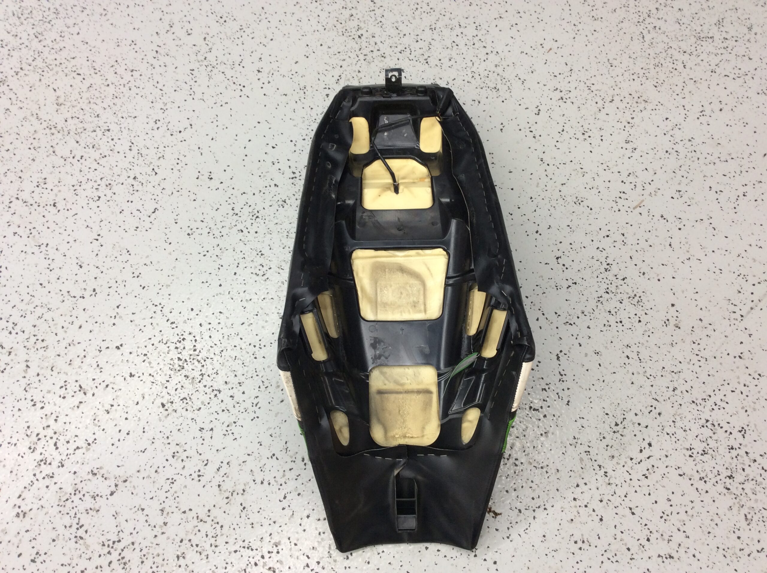 2015 Arctic Cat Seat - Image 5