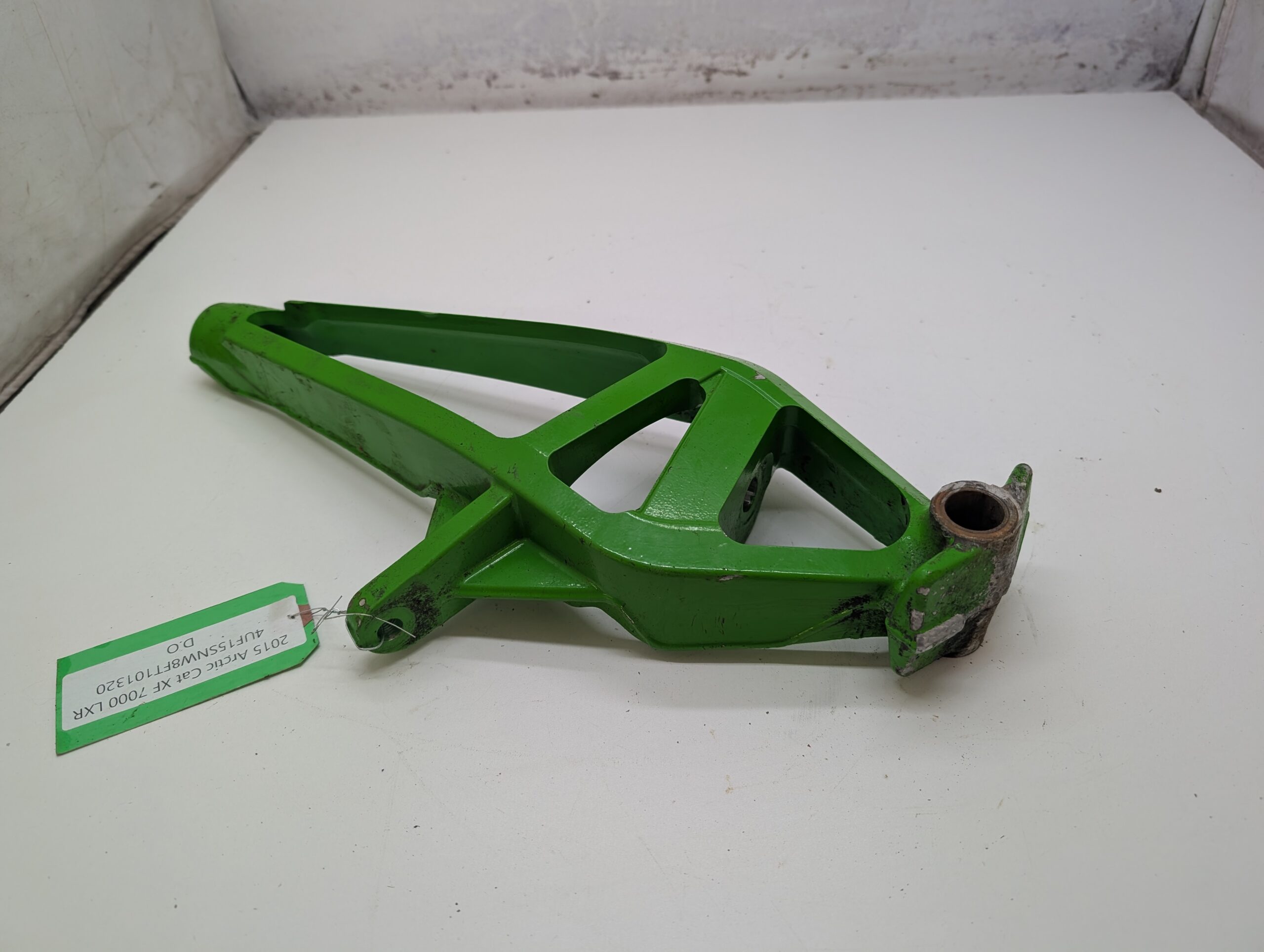 Right Ski Spindle - Image 4