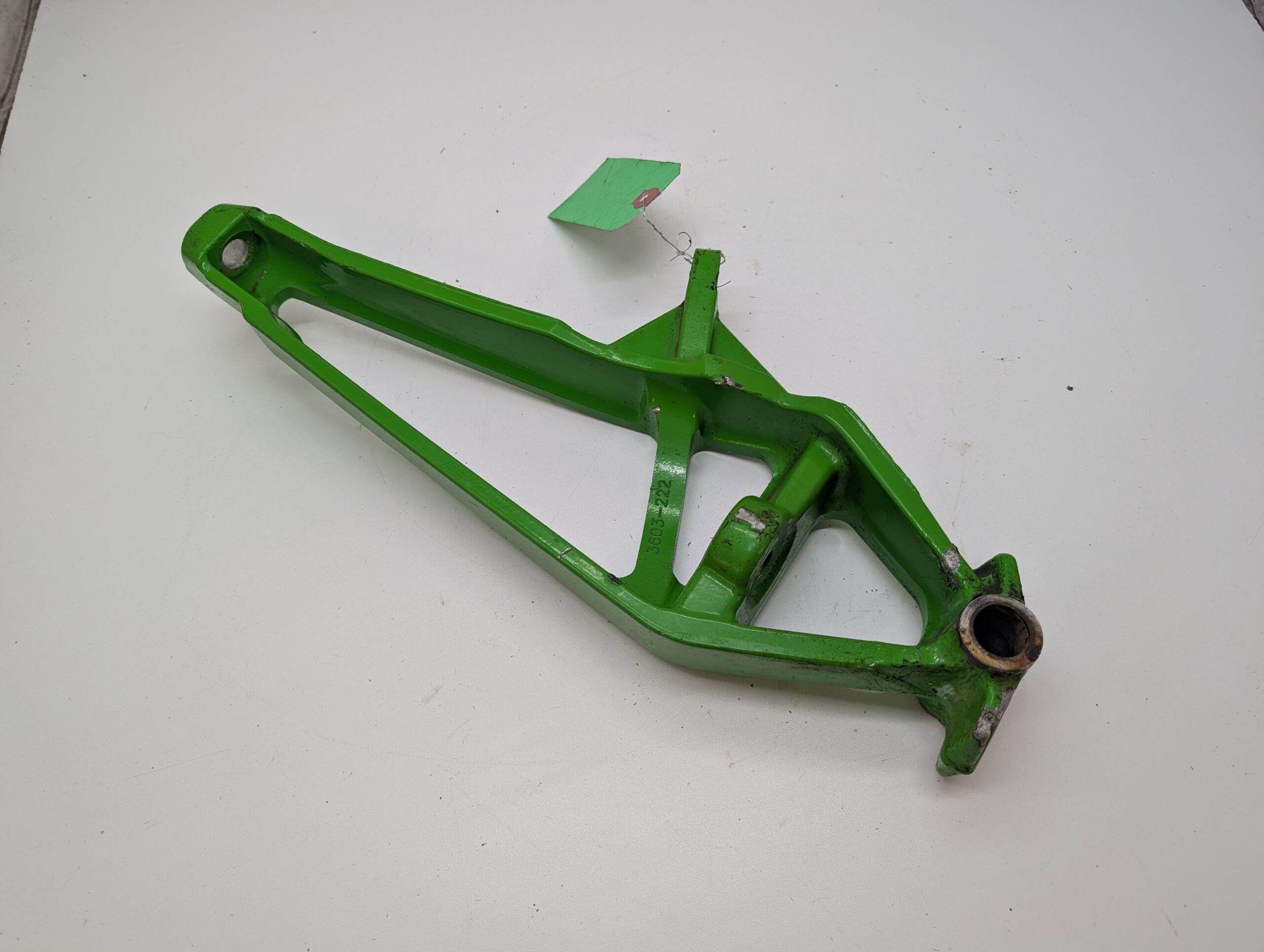 Right Ski Spindle - Image 5