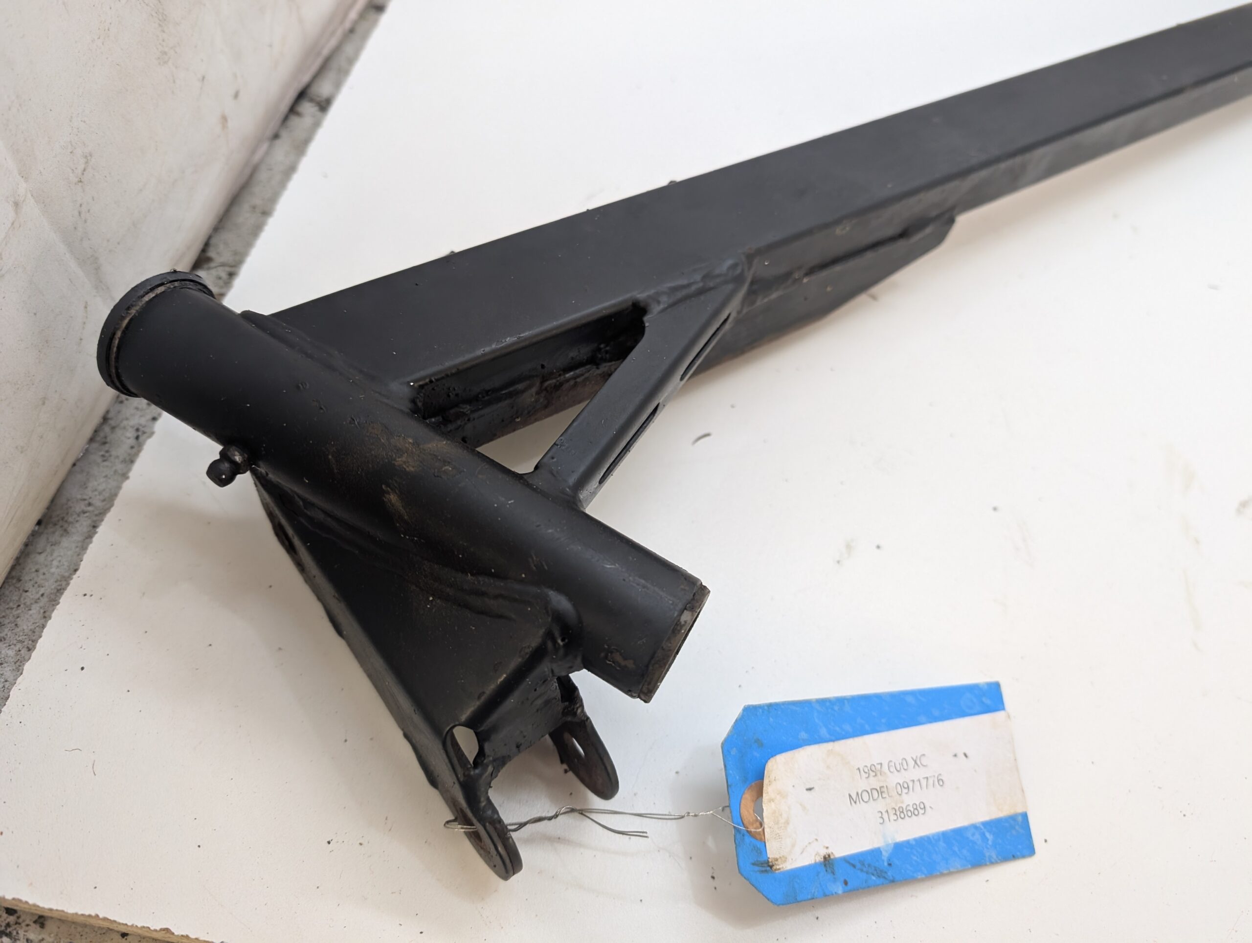 Right Trailing Arm - Image 3