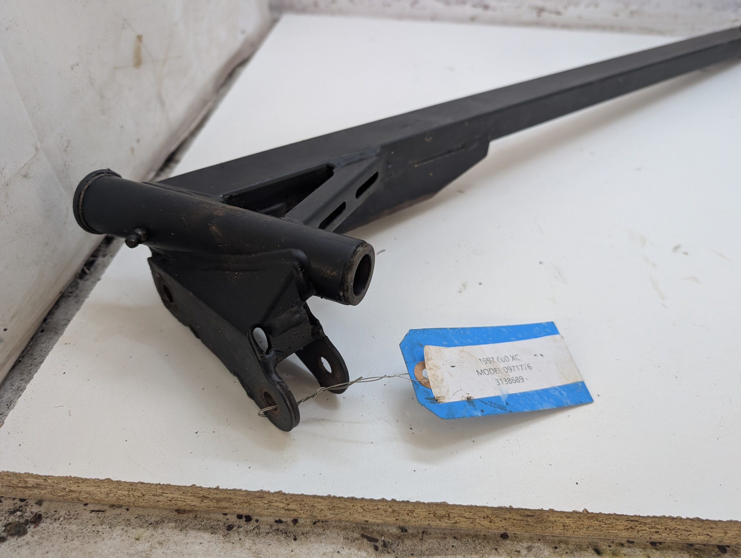 Right Trailing Arm - Image 4