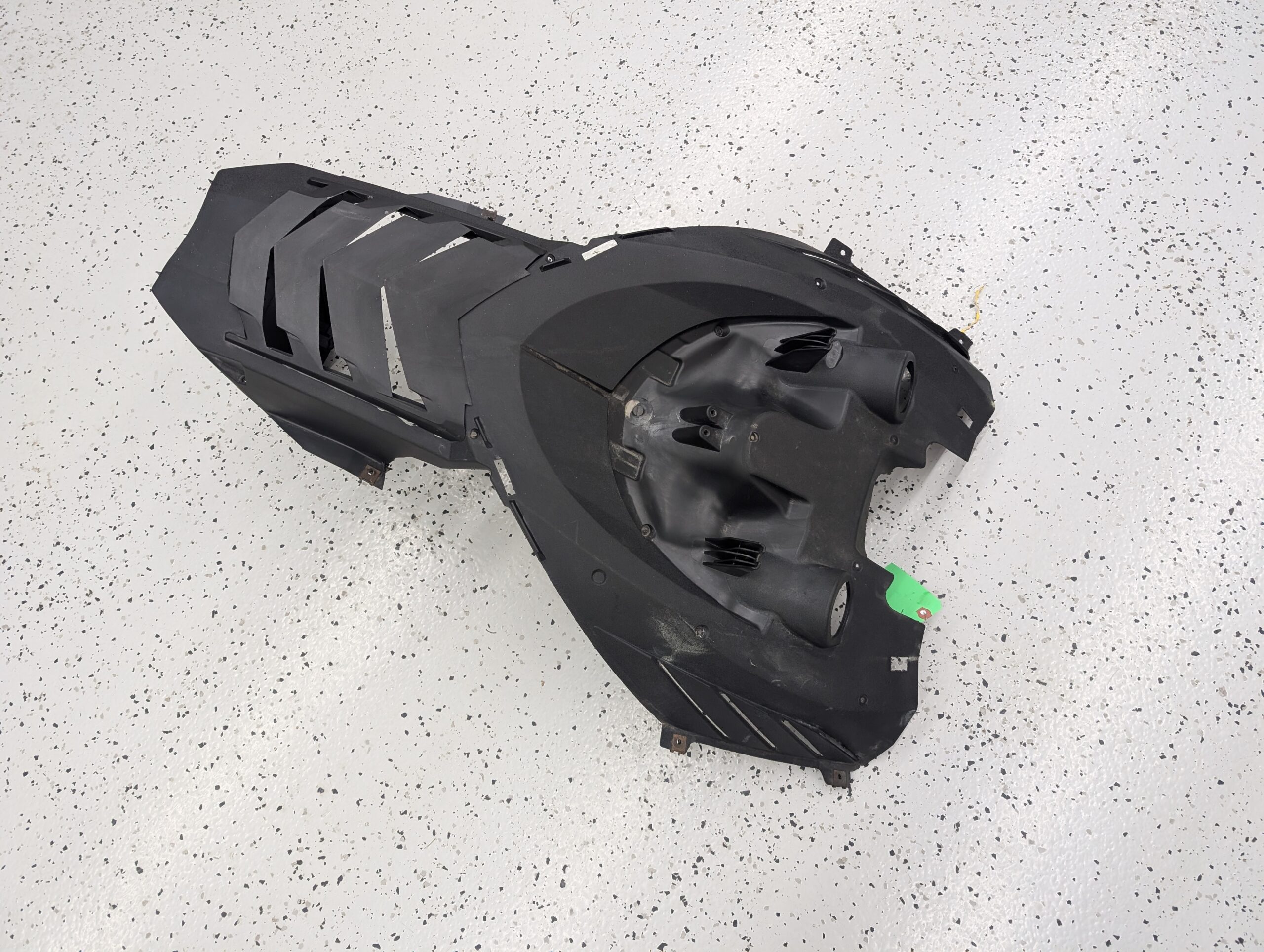 Upper Intake Plenum Hood