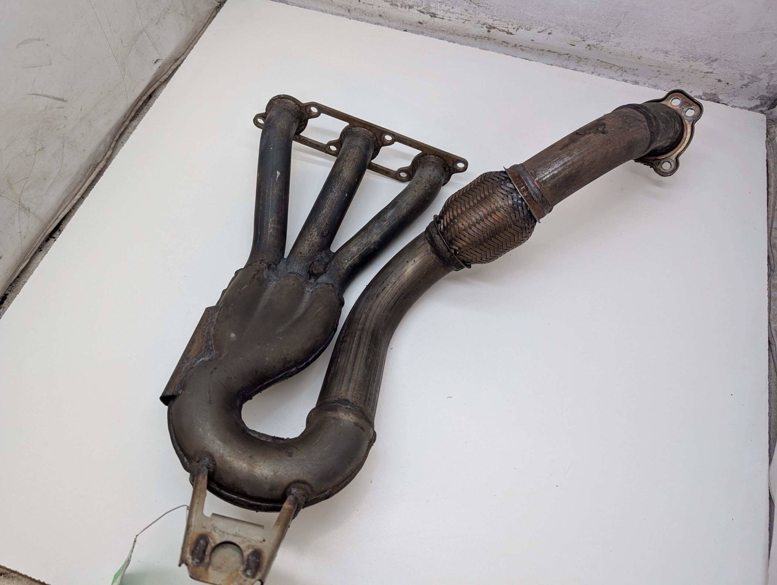 Exhaust Manifold Weldment - Image 4