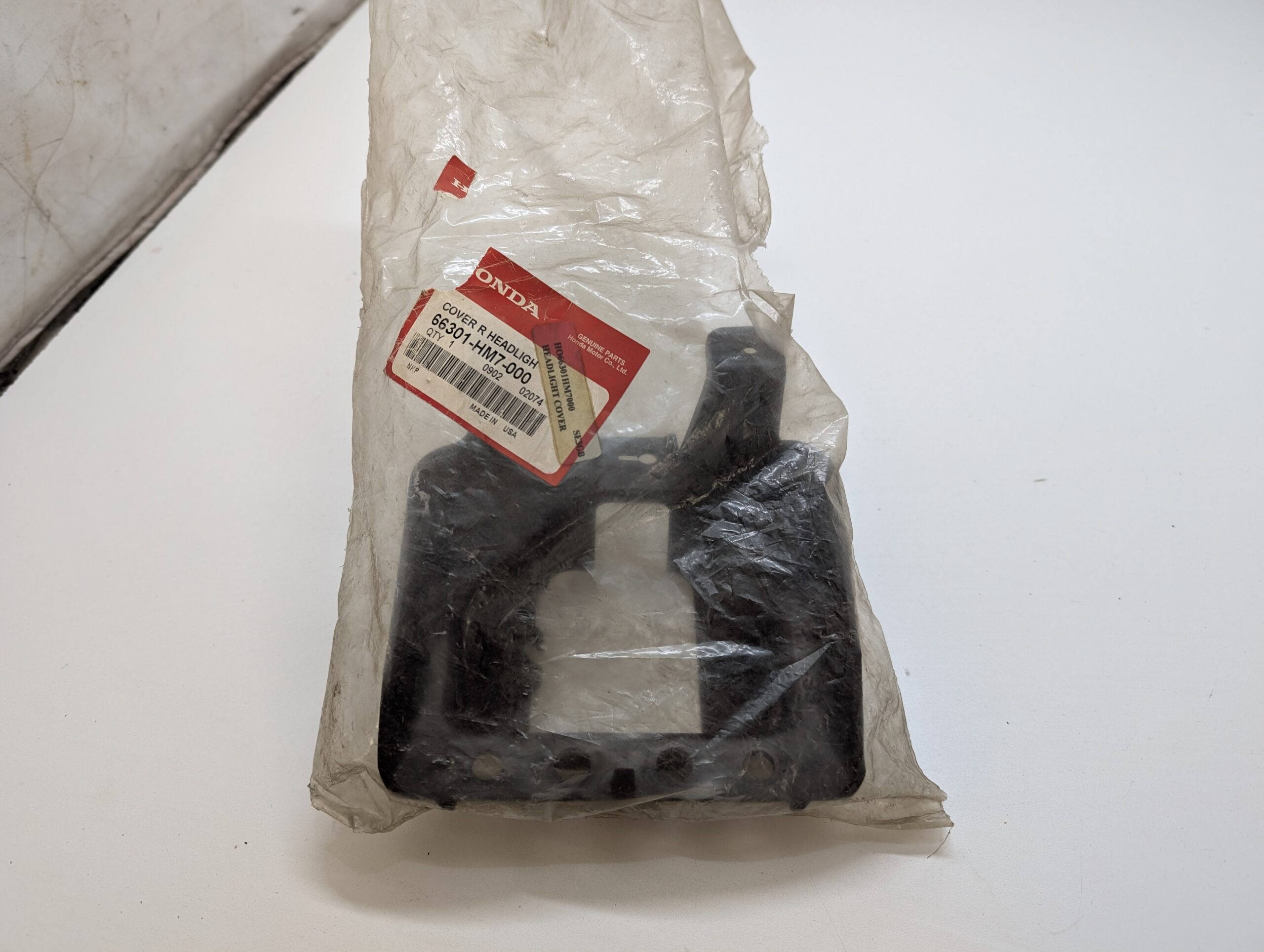 Right Headlight Cover