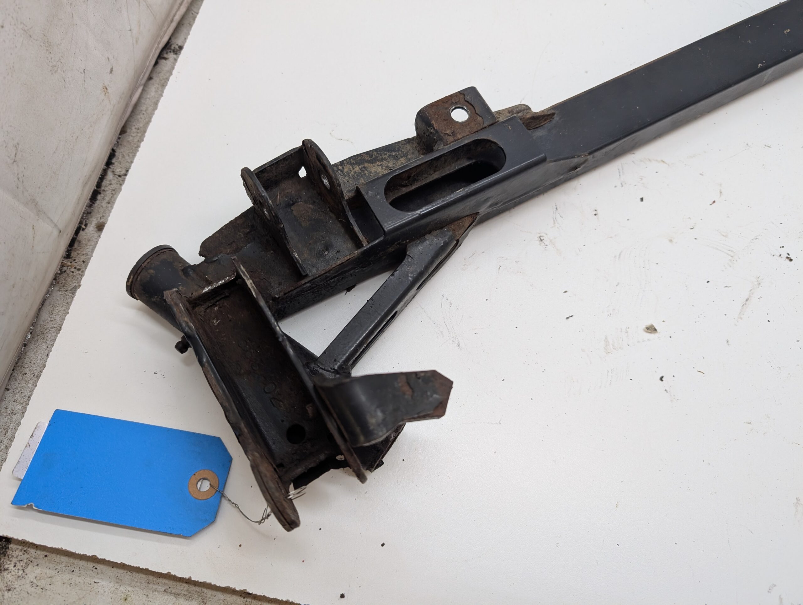 Left Trailing Arm - Image 6