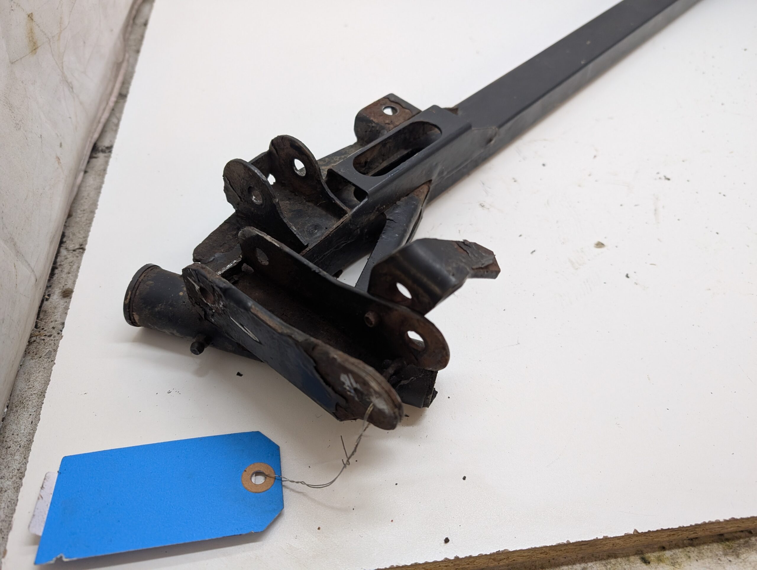 Left Trailing Arm - Image 7