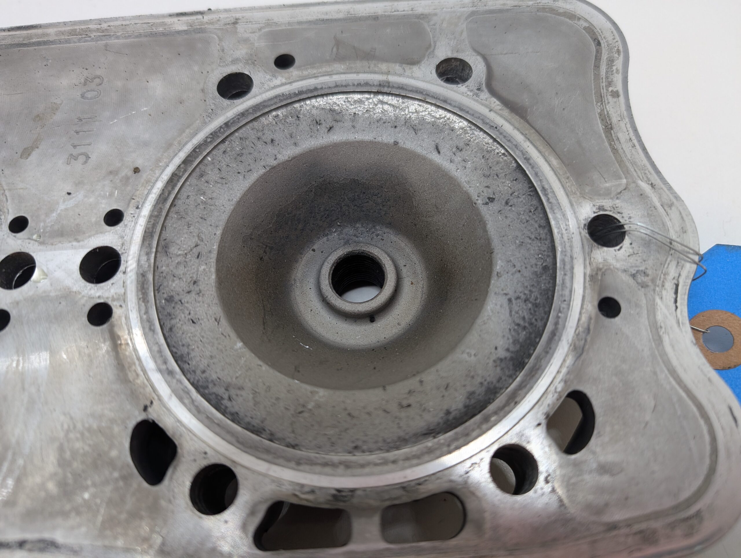 Cylinder Head 800 - Image 5