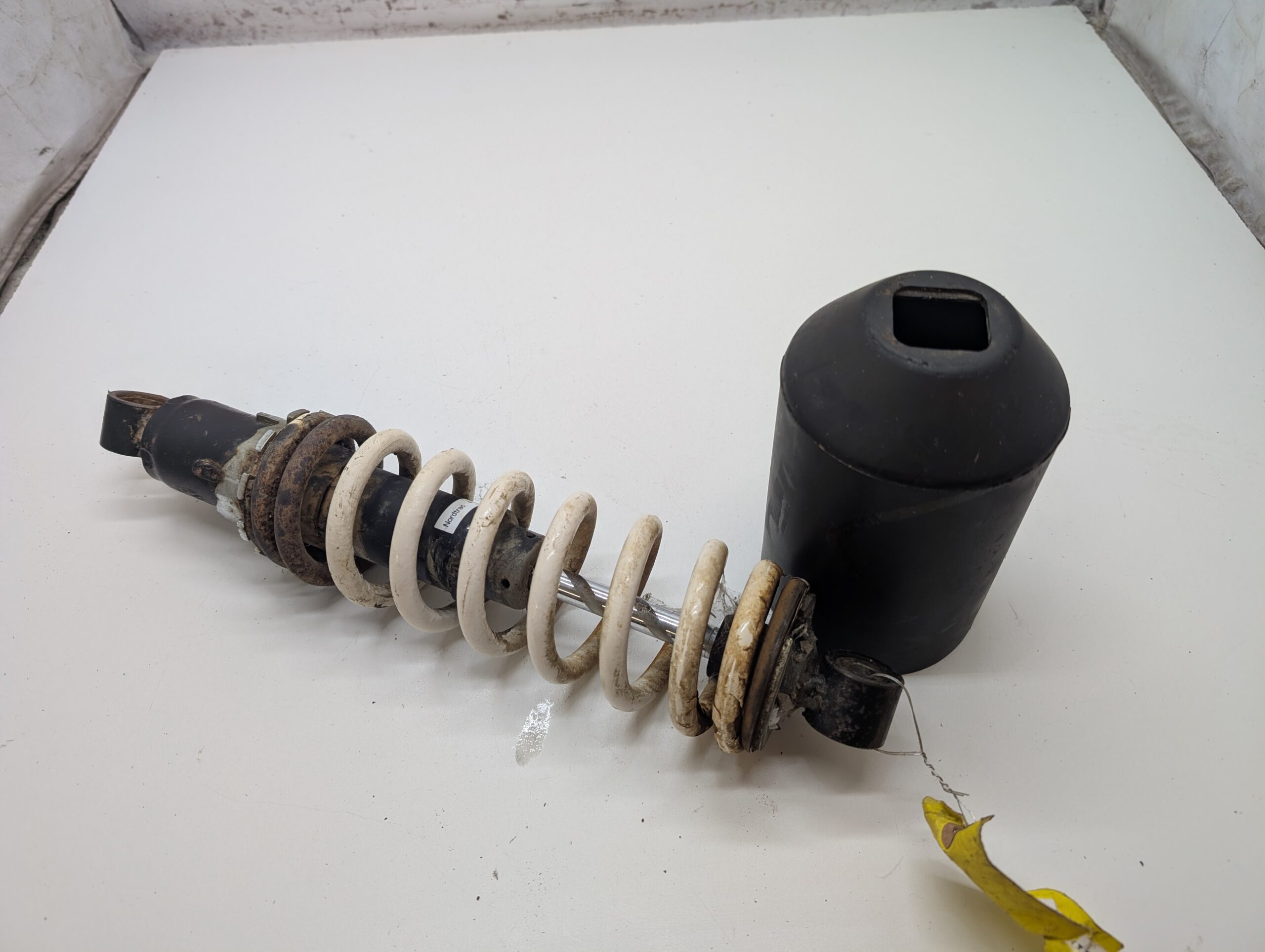 Rear Suspension Center Shock - Image 2