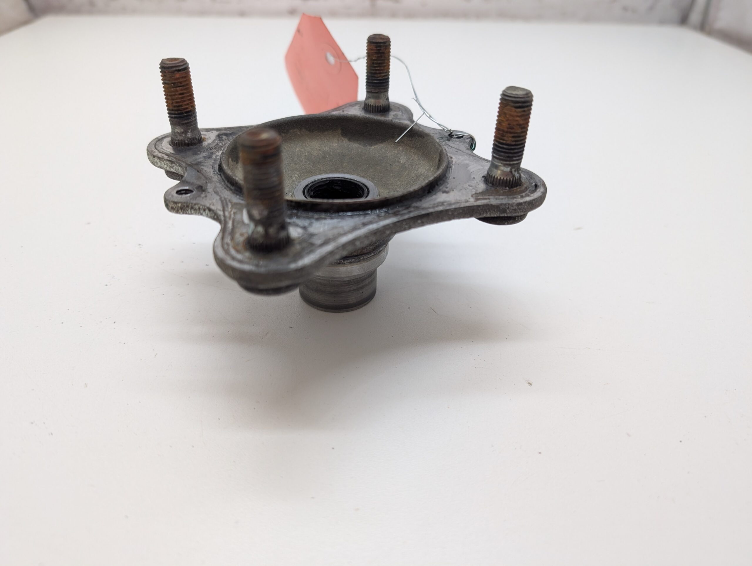 TRX400FW Front Hub - Image 4