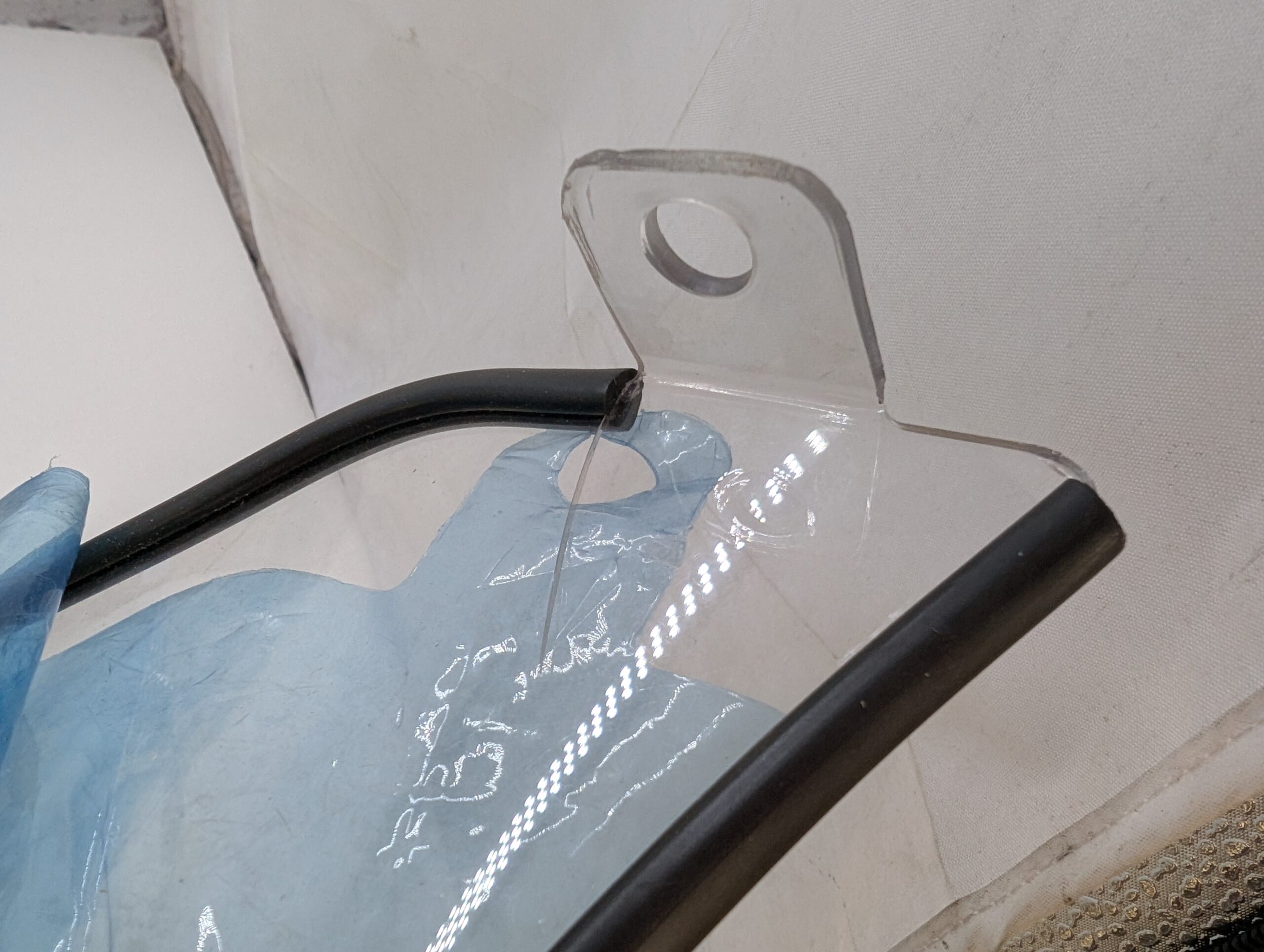 2006 Yamaha Tall Clear Windshield Has Damage - Image 5